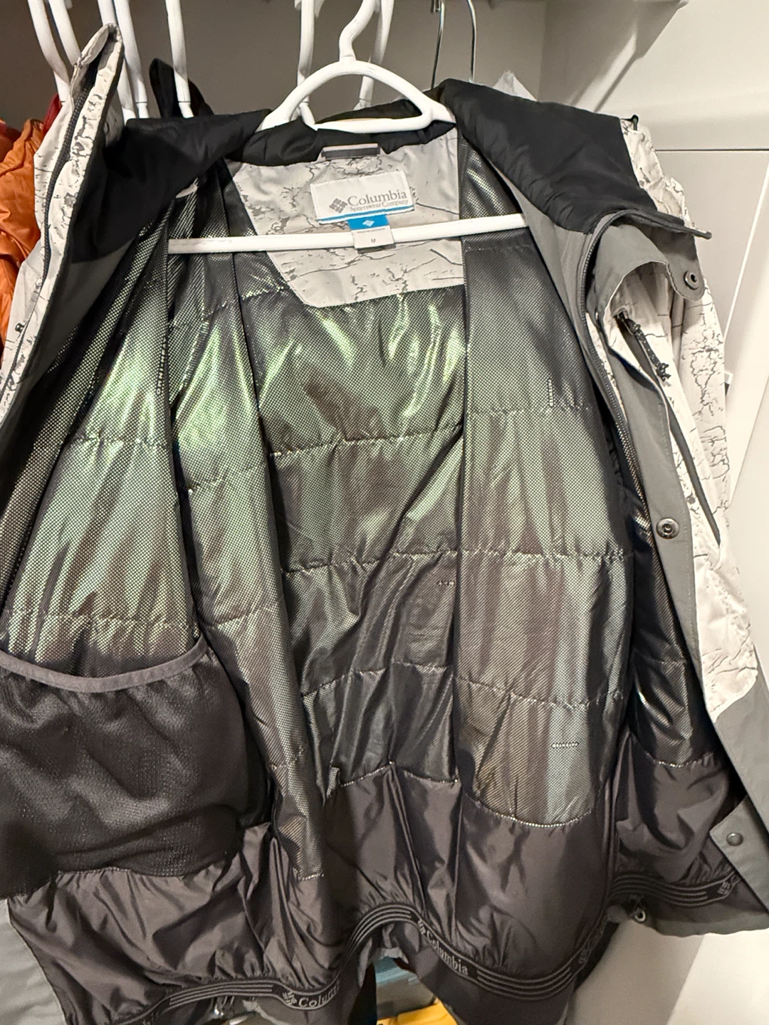 Columbia Winter Jacket - photo 3