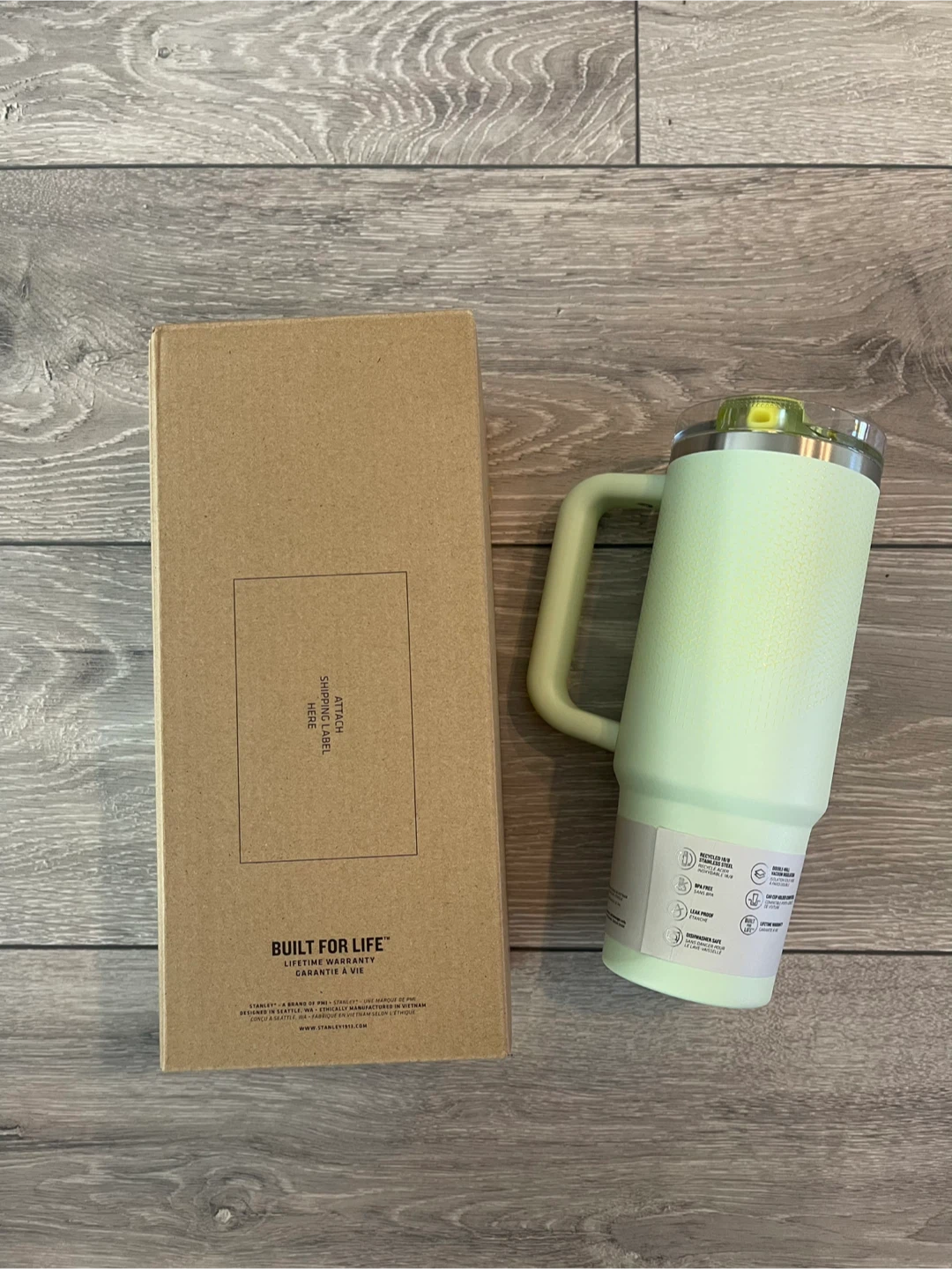 Stanley Quencher Pro Tumbler 30 oz $48 - photo 2