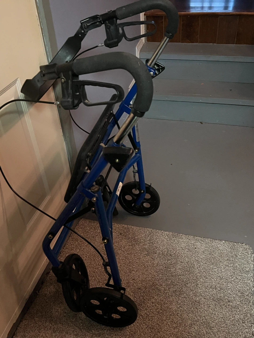 4 wheeled Medical Rollator Walker - photo 3