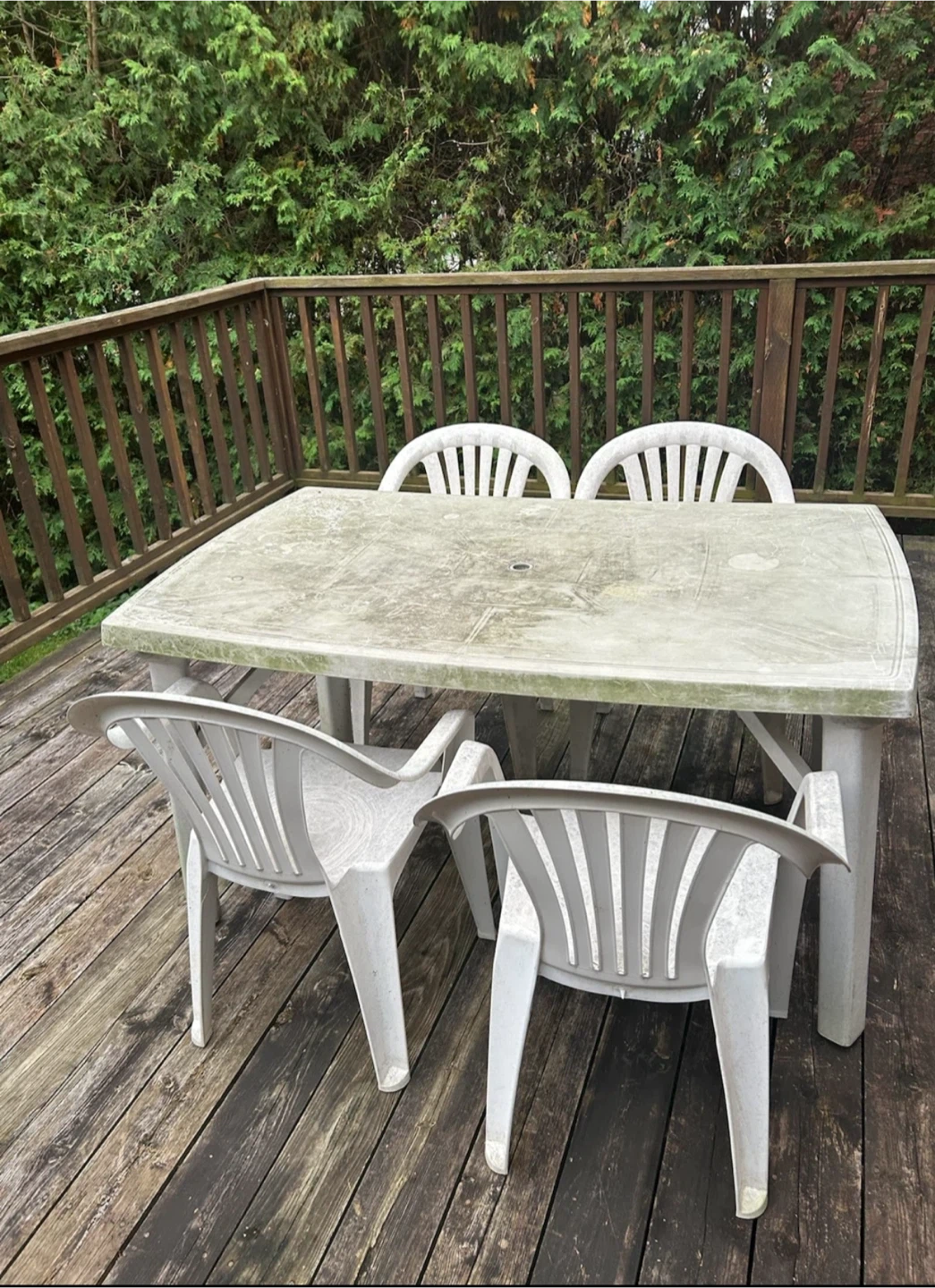 Outdoor Patio Table and 4 Chairs - photo 2