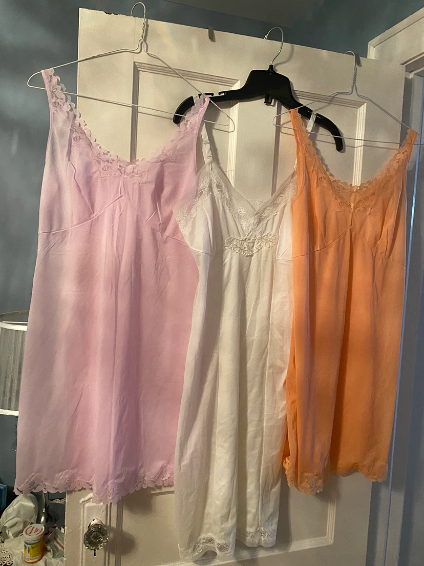 Vintage Nightgowns - photo 4