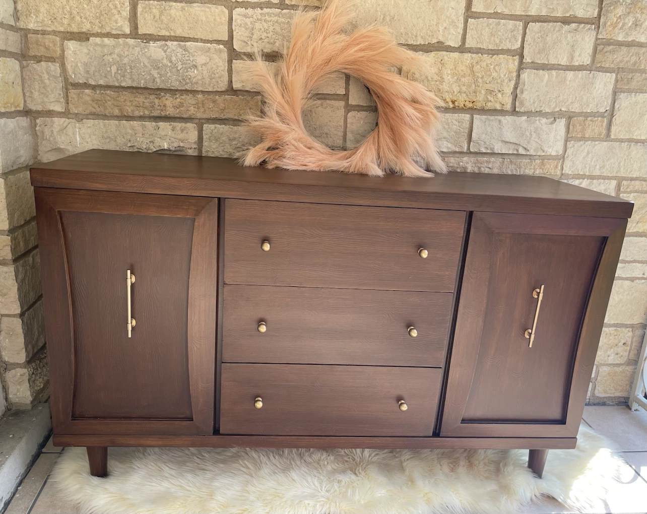 Restored MCM Beautiful Credenza/Tv Stand/Entrance Piece