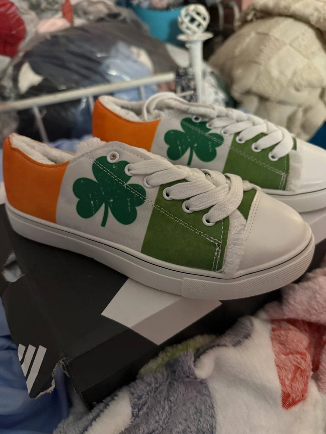 Shamrock Print Lace-Up Sneakers