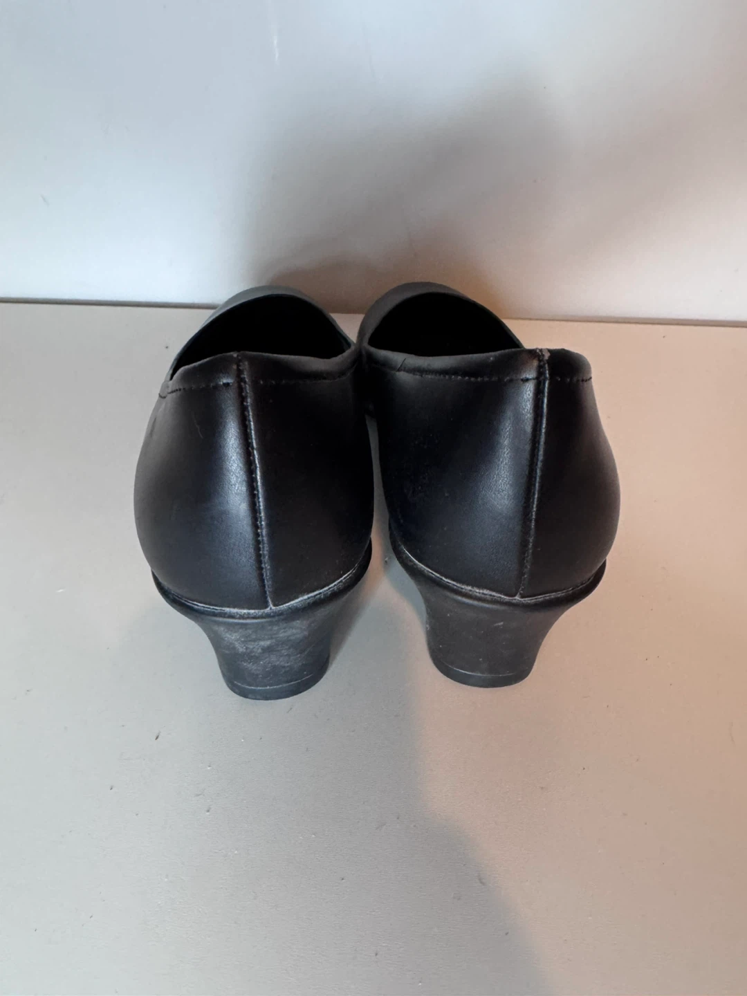 SafeTStep Black Comfort Shoes - photo 3