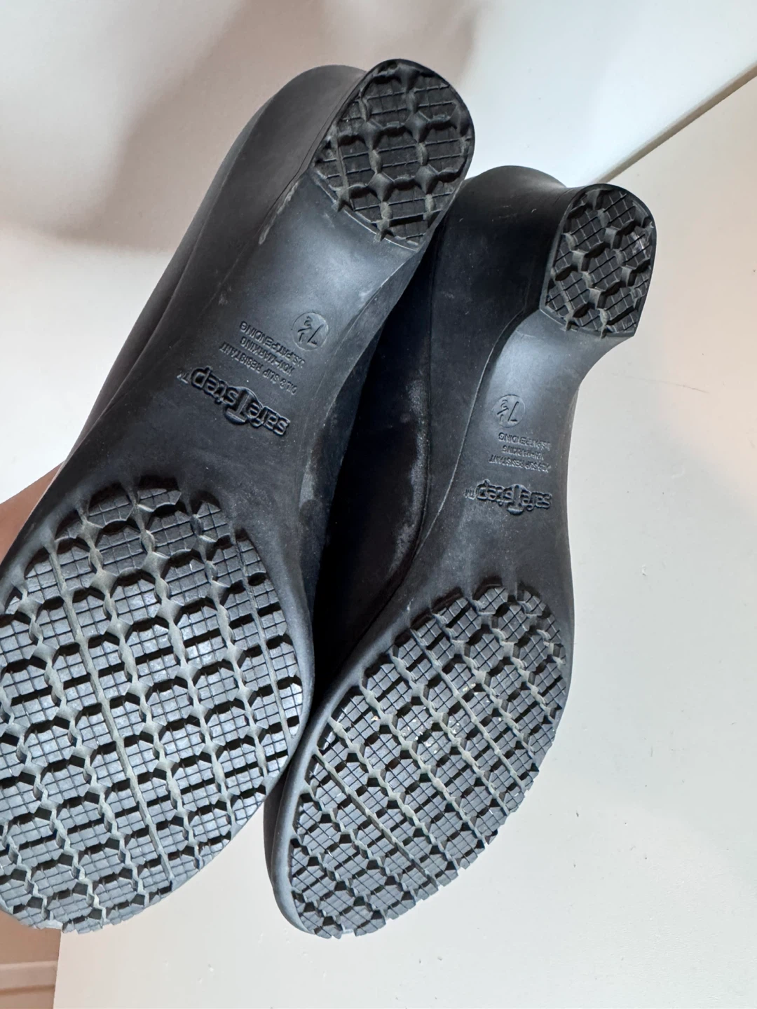 SafeTStep Black Comfort Shoes - photo 4