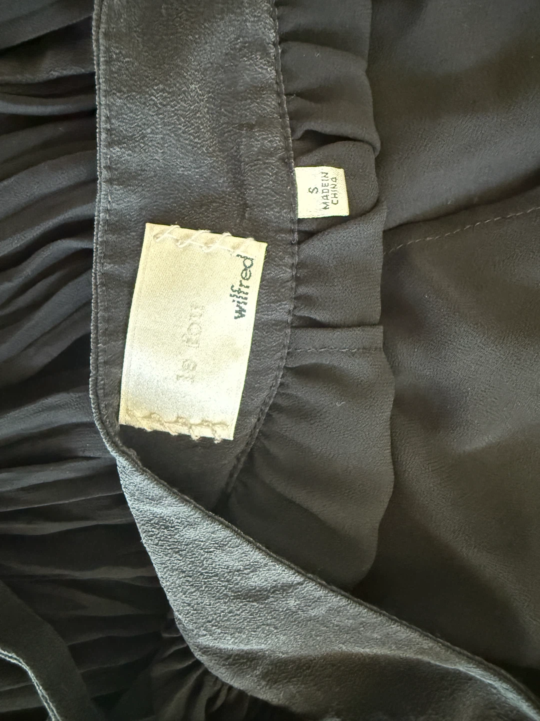 Wilfred Pleated Black Tank Top - photo 4