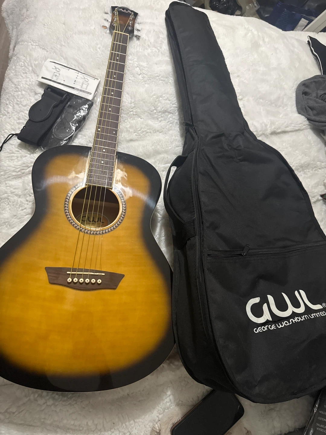 George Washburn Limited Acoustic Guitar with Bag - photo 2