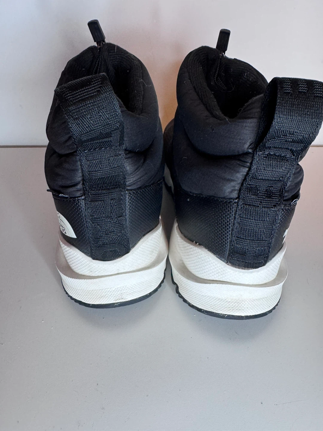 The North Face Women's Winter Boots Size 11 - photo 3