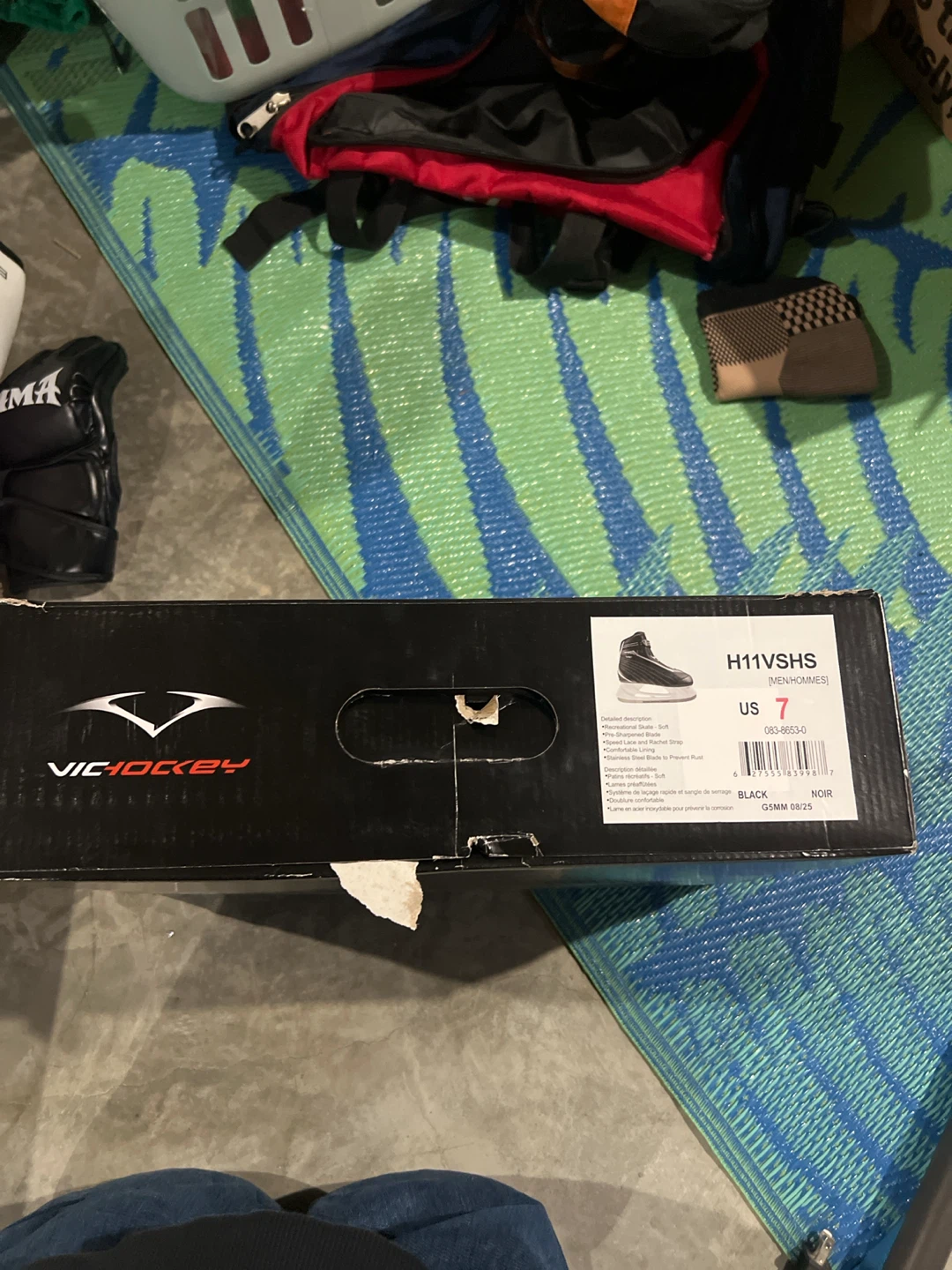 Vic Hockey Recreational Skates - Men's US Size 7 - photo 3