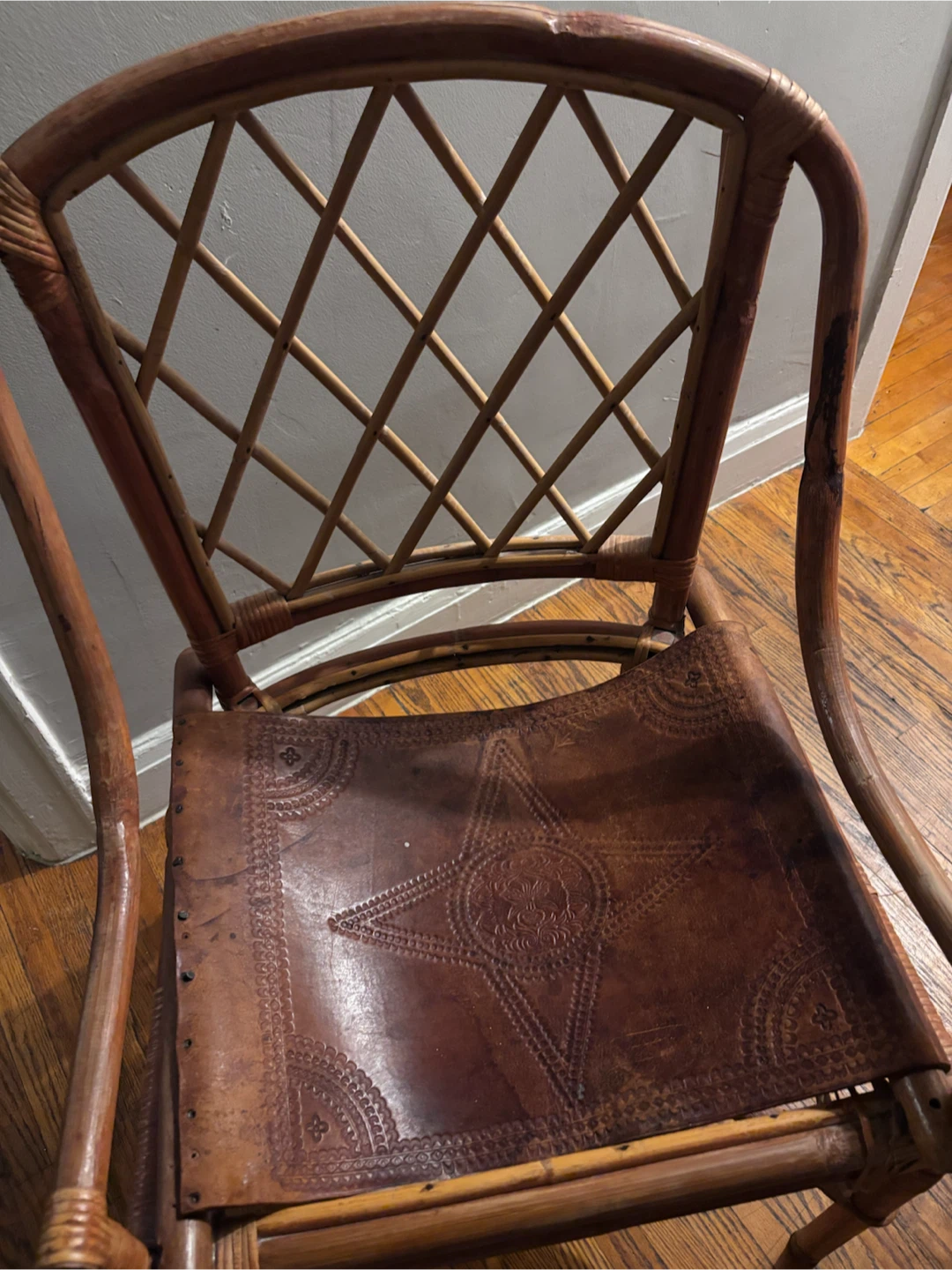 Vintage Rattan Chair with Tooled Leather Seat - photo 3