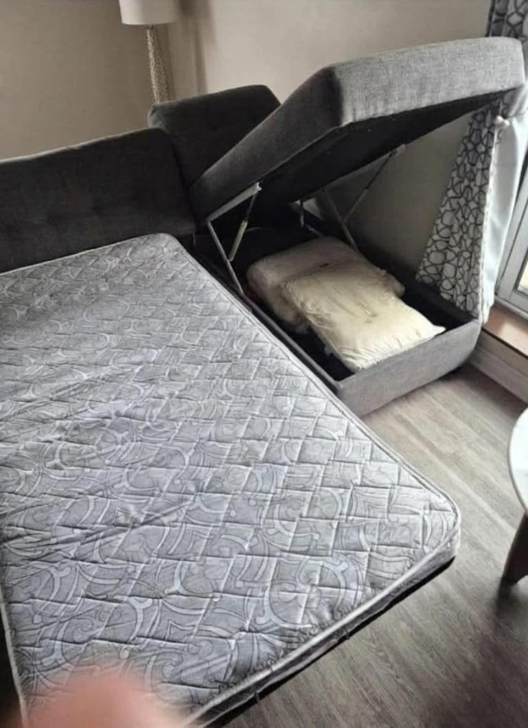 Hudson’s Bay Grey Sectional Sofa Bed with Storage - photo 2