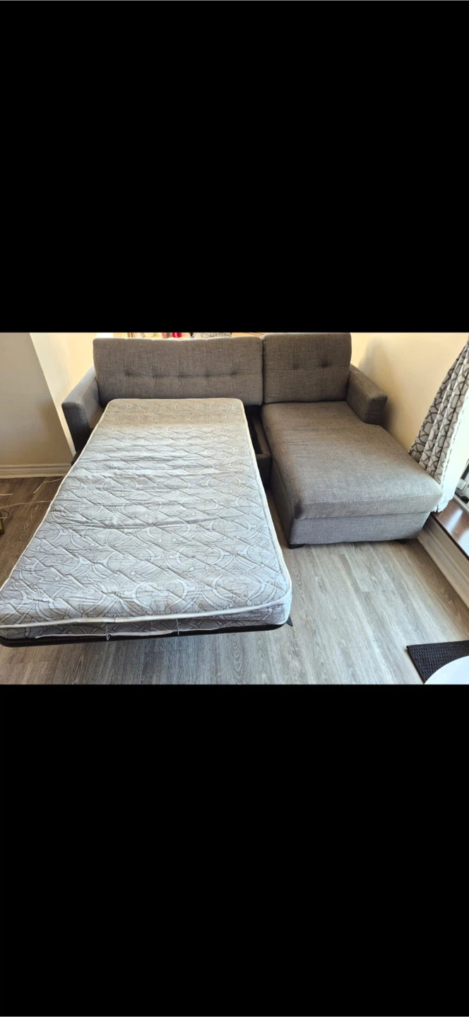 Hudson’s Bay Grey Sectional Sofa Bed with Storage - photo 3