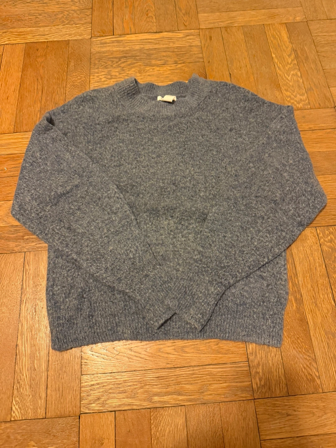 H&M blue sweater