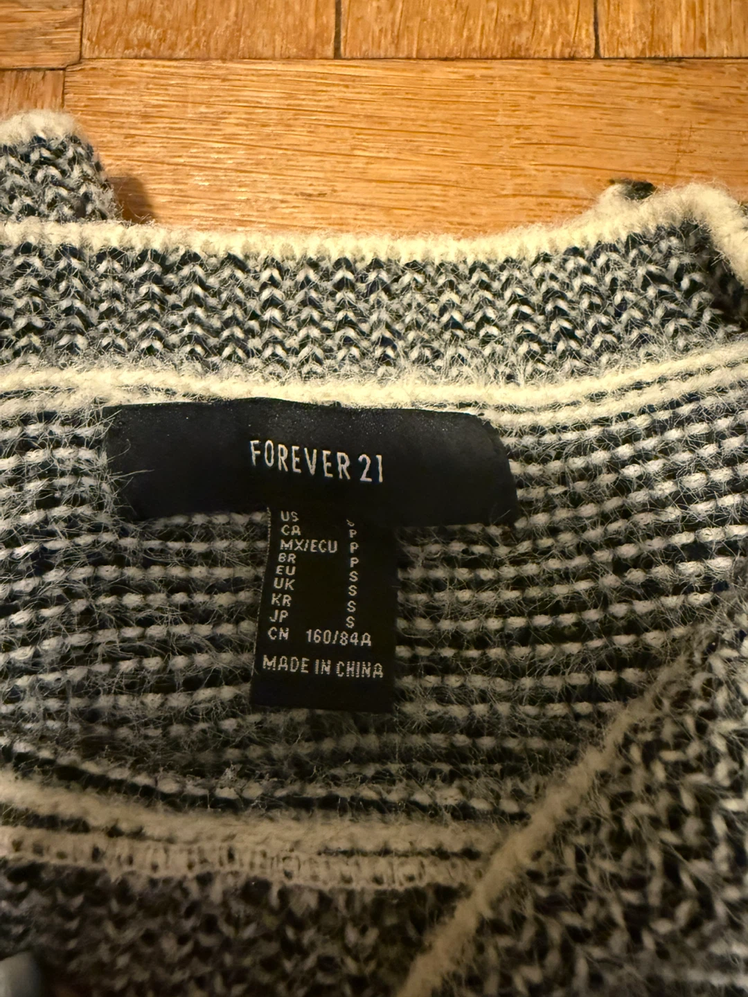 Forever 21 Striped Sweater - photo 4