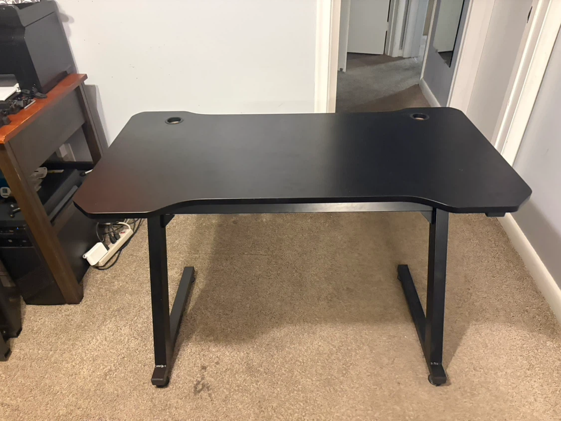 Free delivery used Black gaming desk - photo 4