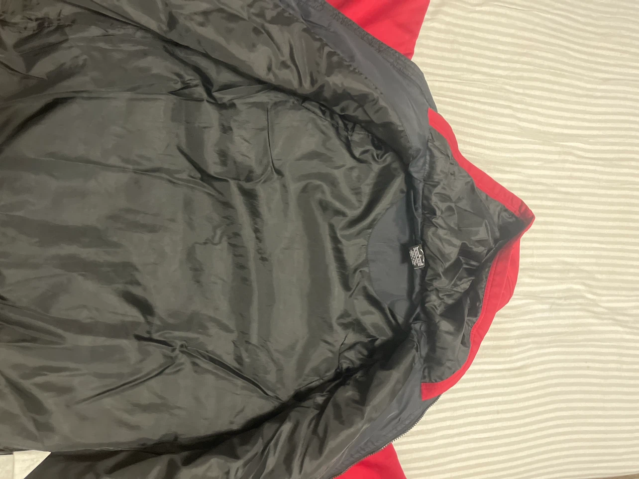 Jordan Puffer Jacket Size L - photo 2