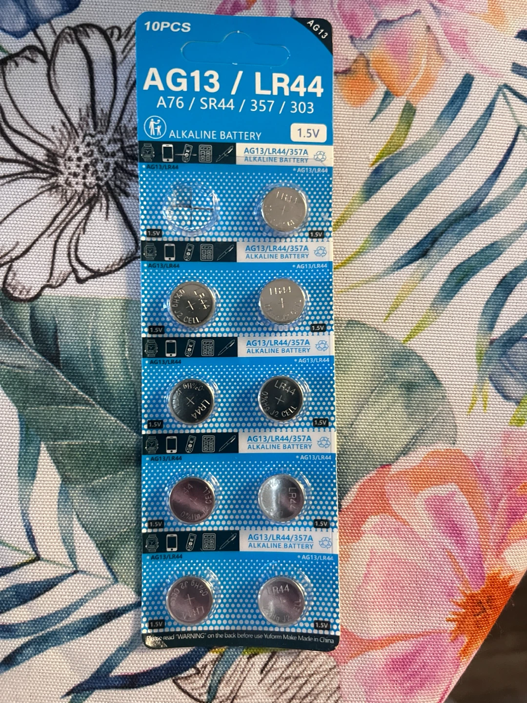 AA and AG 13 Batteries - photo 2