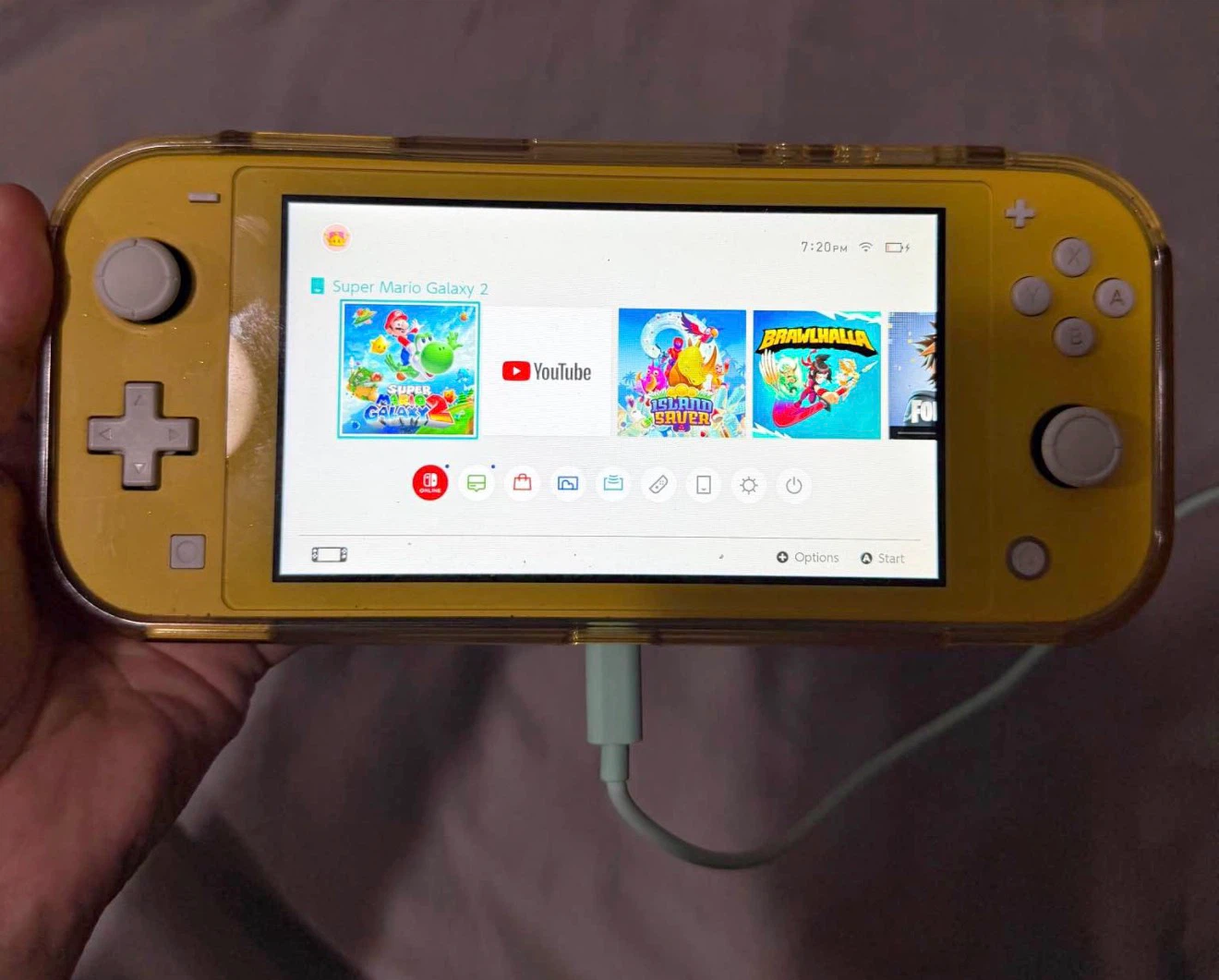 Nintendo Switch Lite Yellow