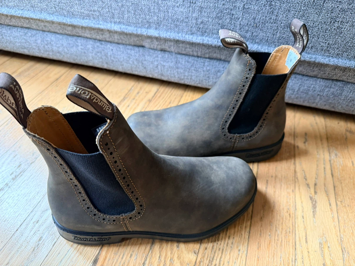 Blundstone boots, brown, size 5 - photo 2