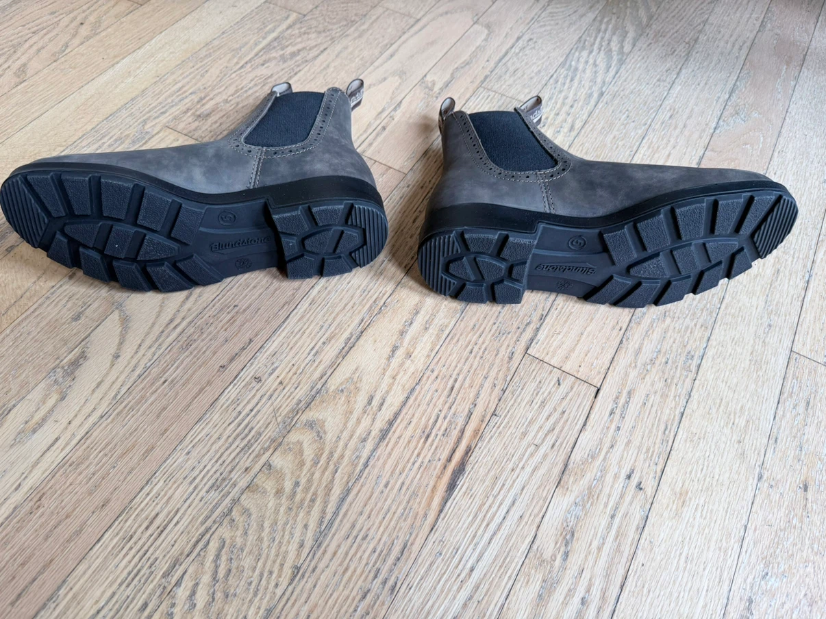 Blundstone boots, brown, size 5 - photo 3