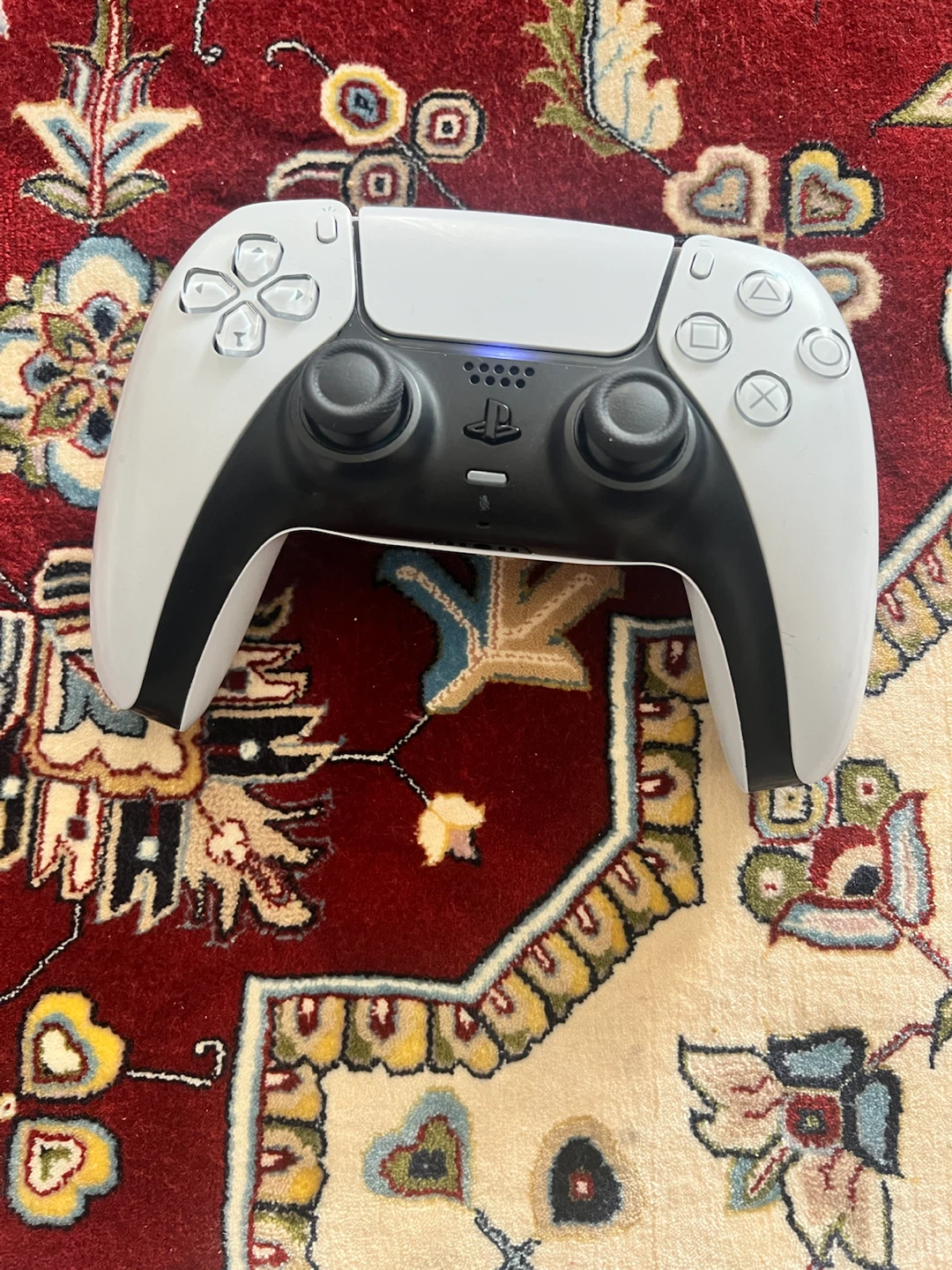 Sony PlayStation 5 DualSense Wireless Controller - photo 2