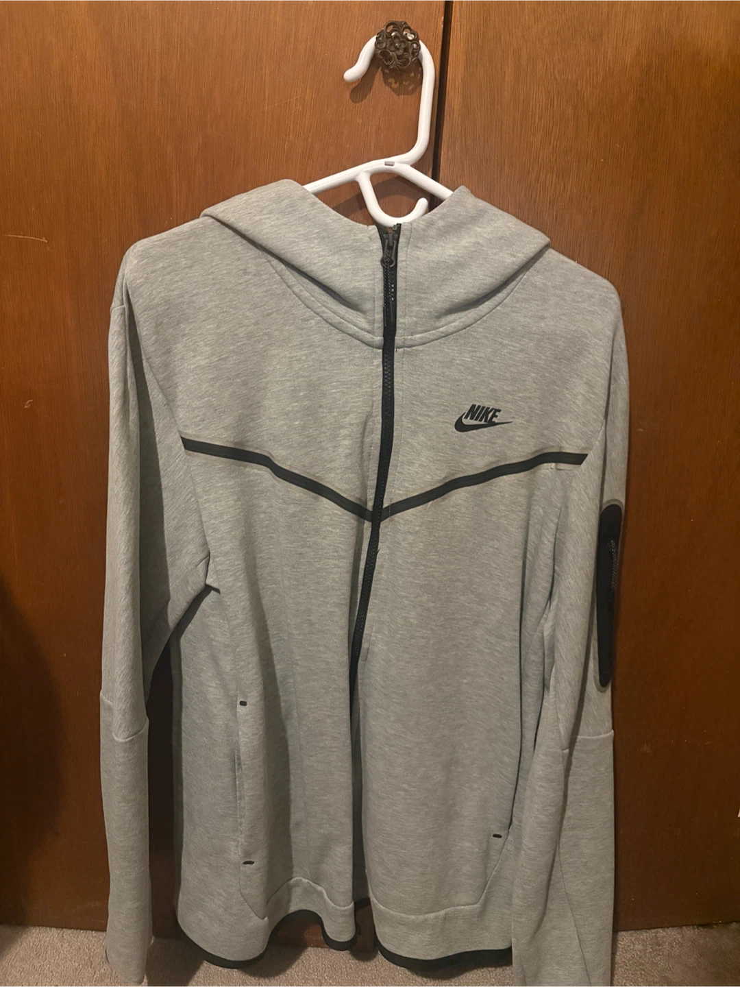 Nike Tech Fleece Full-Zip Hoodie - Grey, Large