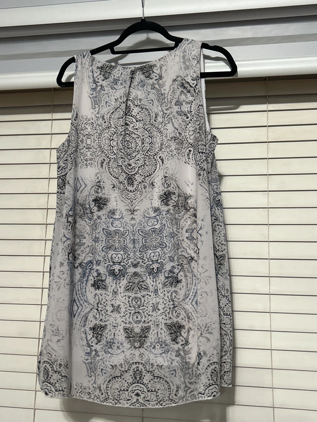 Cleo Sleeveless Paisley Top - photo 2