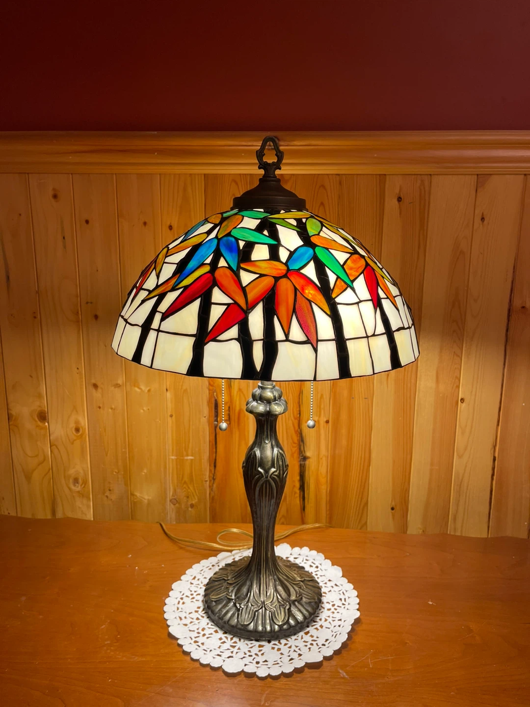 A beautiful vintage Tiffany Style stained glass table lamp