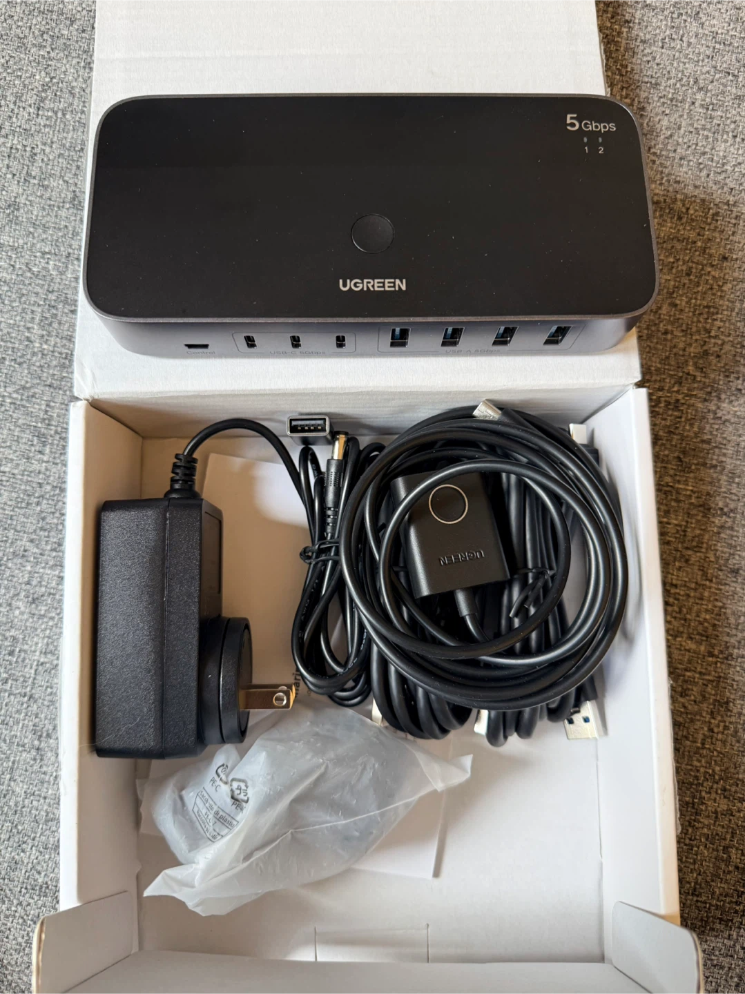 UGREEN USB 3.0 Sharing Switch 2 In 7 Out - photo 3