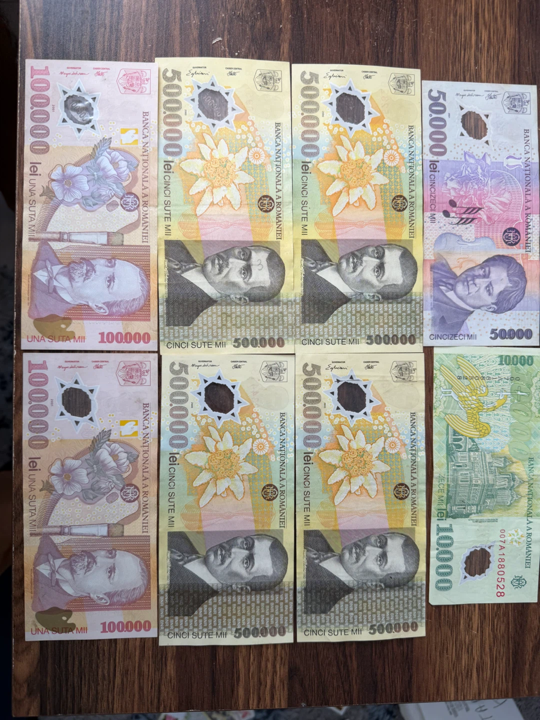 Collection of Old Romanian Leu and Slovak Koruna Banknotes