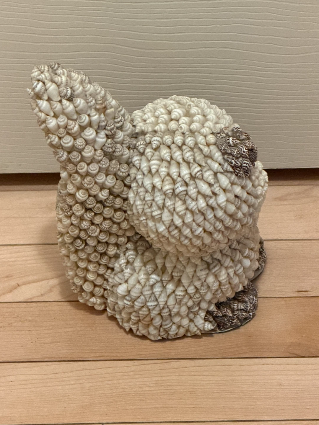 Handcrafted Seashell Squirrel Ornament - photo 2