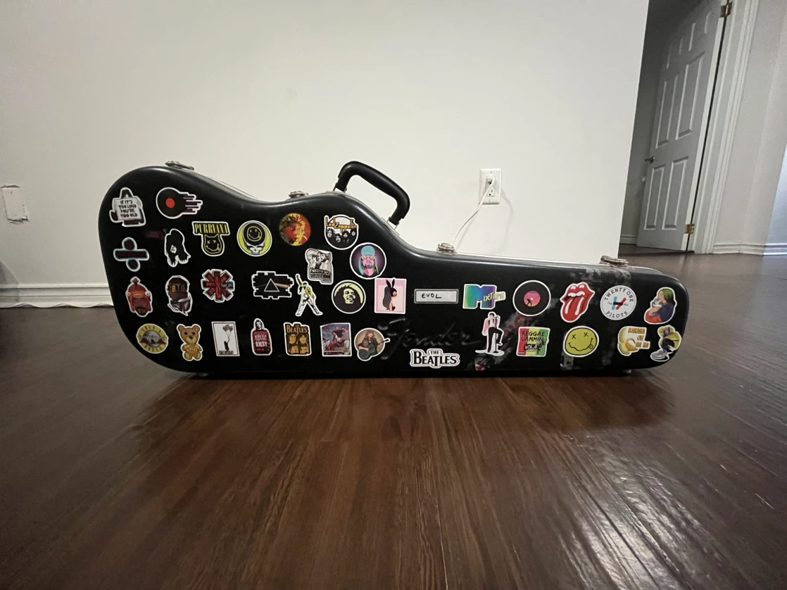 Squier Stratocaster Electric Guitar with Fender Hard Case - photo 3