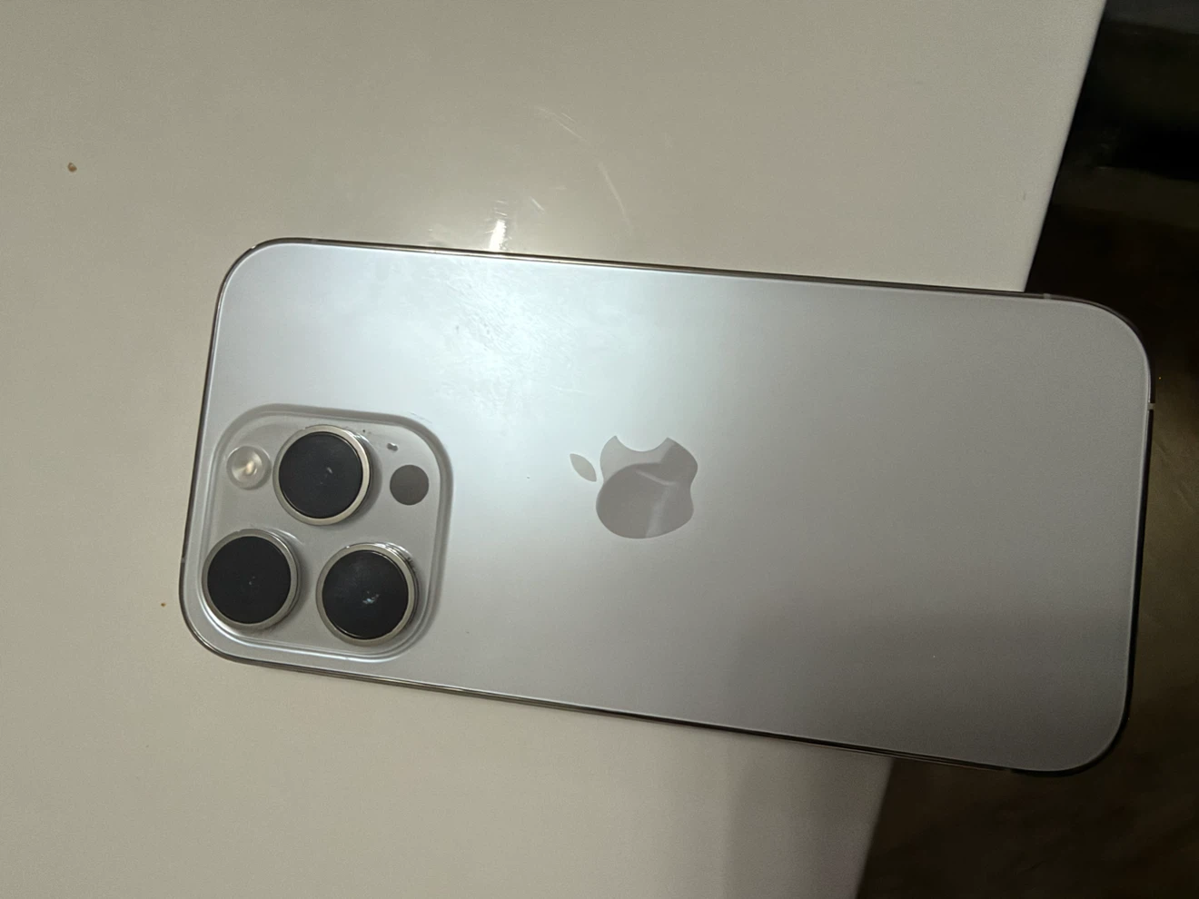 iPhone 14 Pro Silver