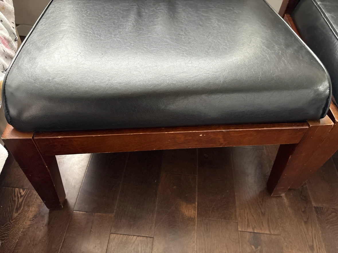 Set of 2 Dark Wood Dining Chairs - photo 2