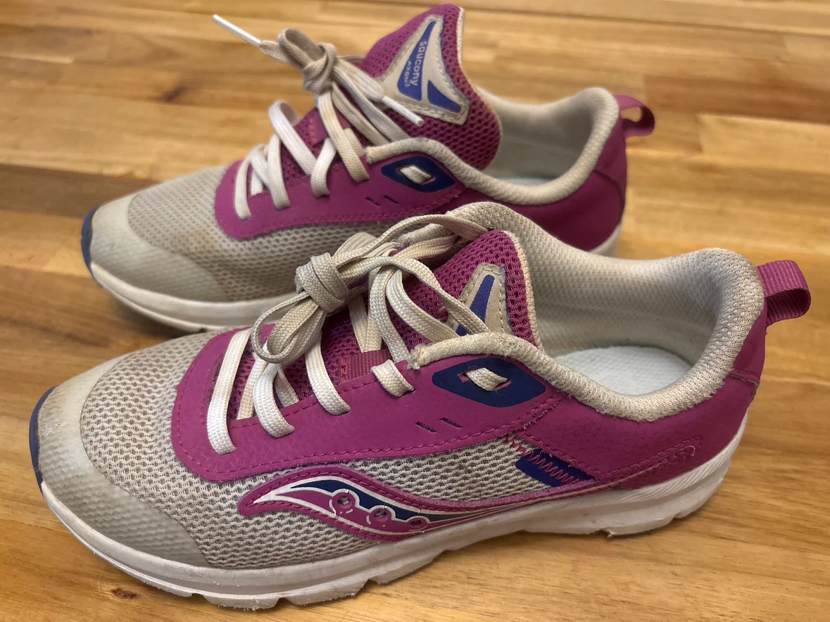 Girls Size 3.5W Saucony Axon 3 Running Shoes - photo 2