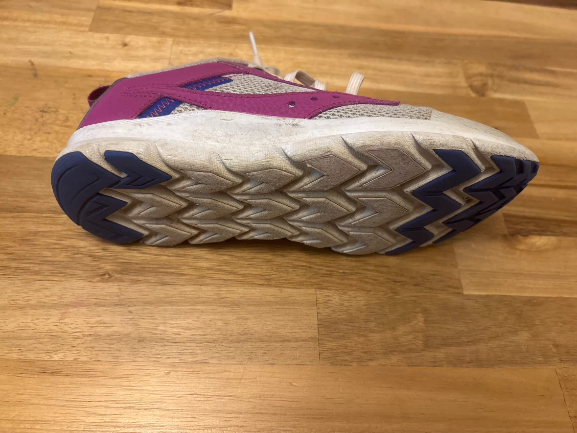 Girls Size 3.5W Saucony Axon 3 Running Shoes - photo 5