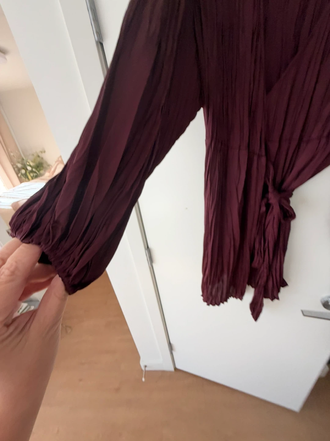 H&M Burgundy Long Sleeve Wrap Dress - photo 4