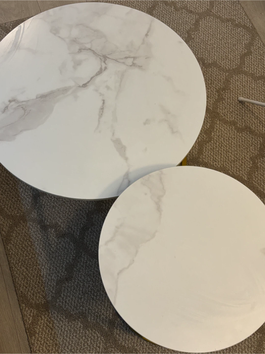 Set of 2 Round Nesting Coffee Tables - photo 2