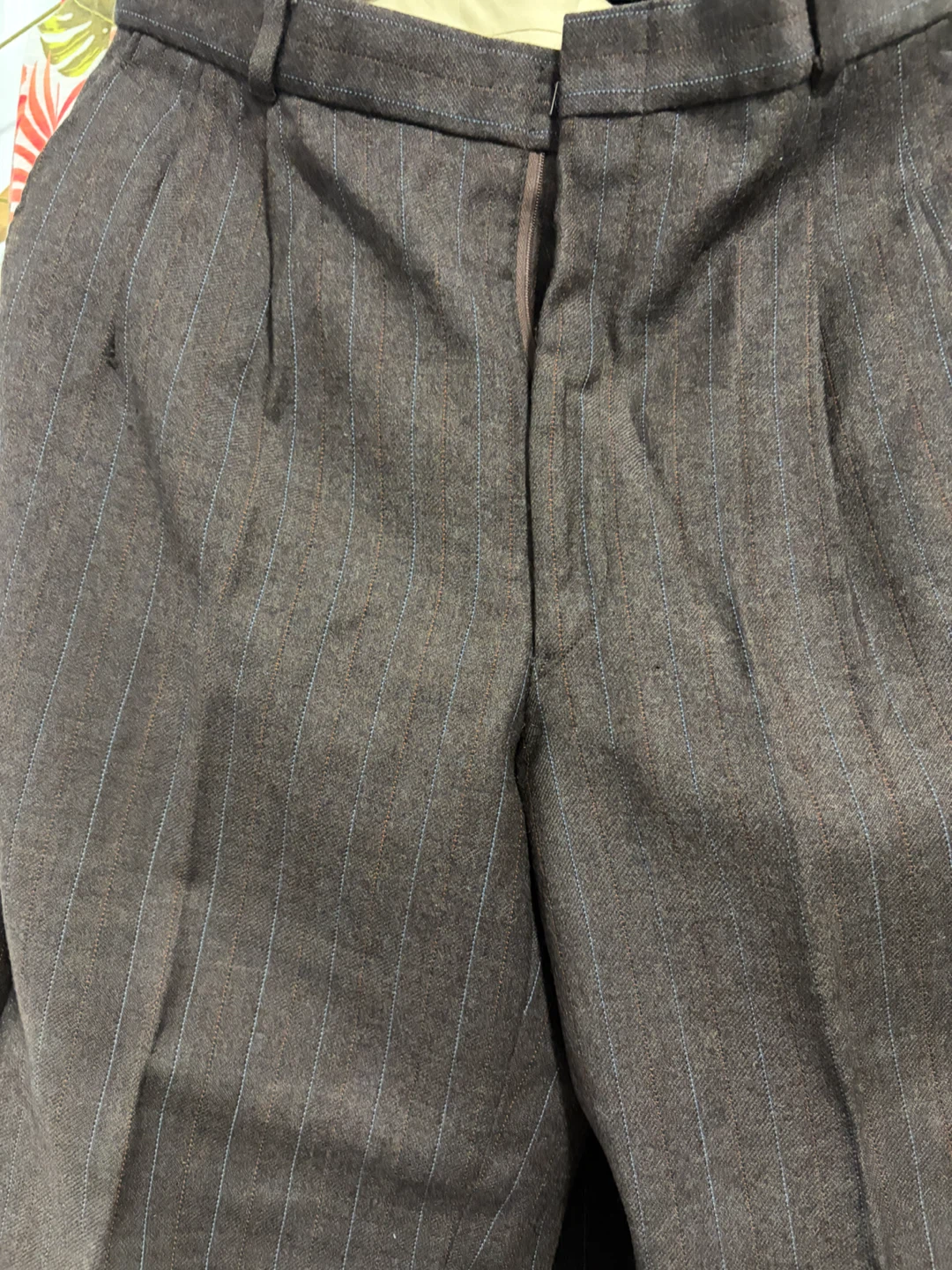 Club International by Tip Top Pure Virgin Wool Suit - photo 4