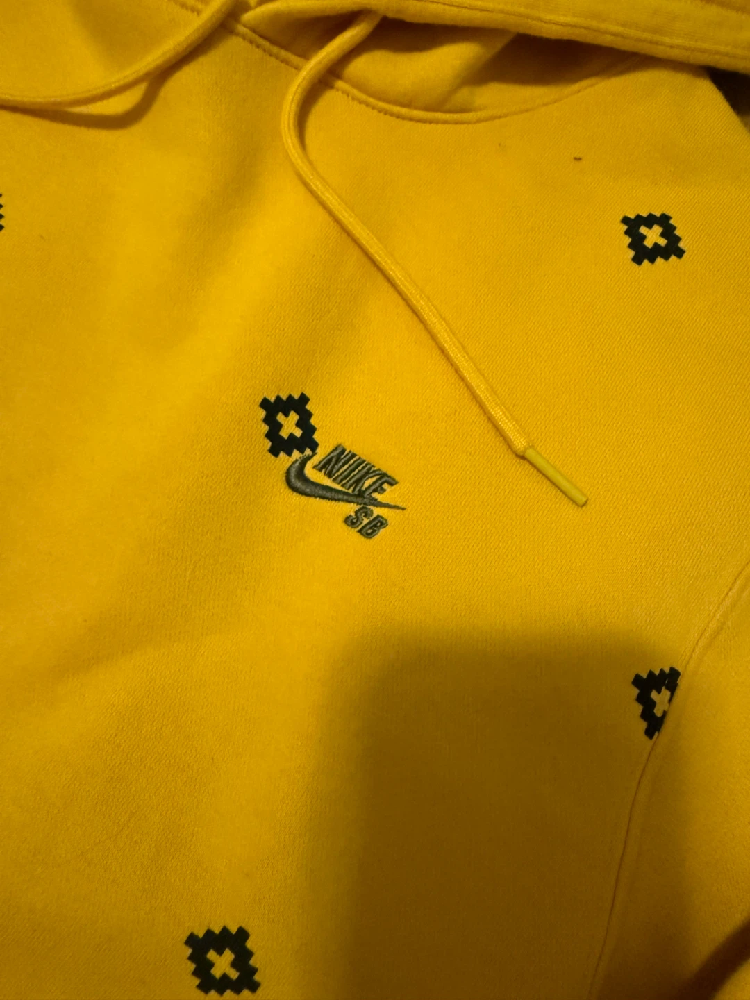 Nike SB Yellow Hoodie - photo 3