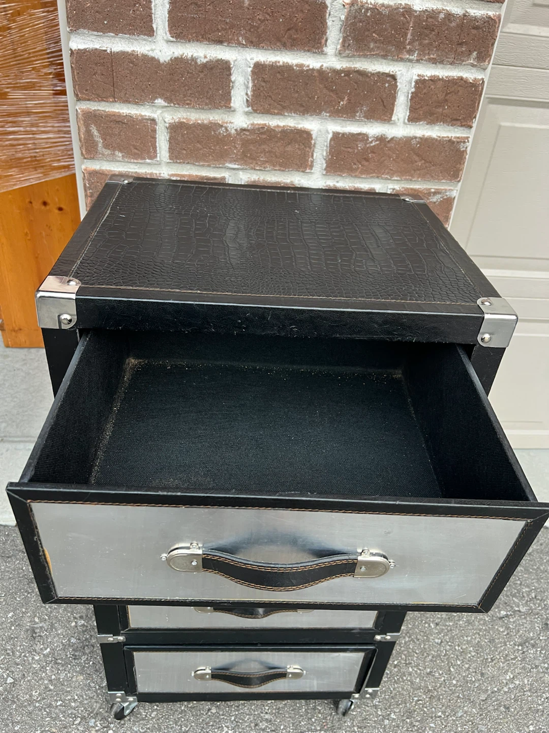 Industrial Style 4-Drawer Metal Chest - photo 5