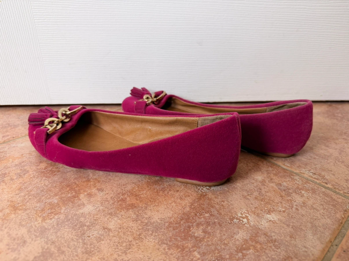 $5 for both!! Aldo Pink Flats and TOMS Lace Espadrilles - photo 3