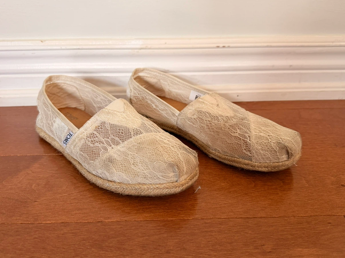 $5 for both!! Aldo Pink Flats and TOMS Lace Espadrilles - photo 5