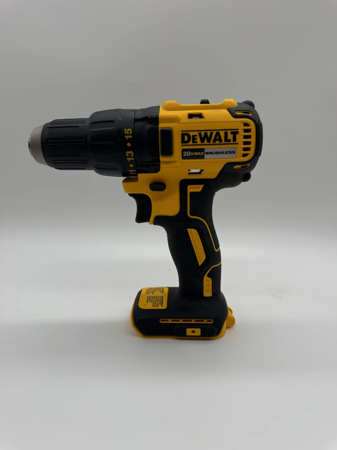 DEWALT 20V MAX  Cordless Brushless Compact 1/2-inch Drill DCD777