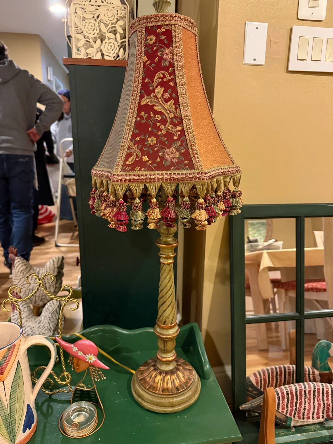 Vintage Style Ornate Table Lamp