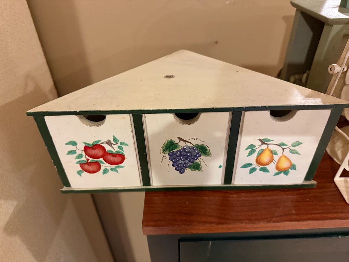 Wooden Corner Storage Unit with Fruit Designs - photo 2