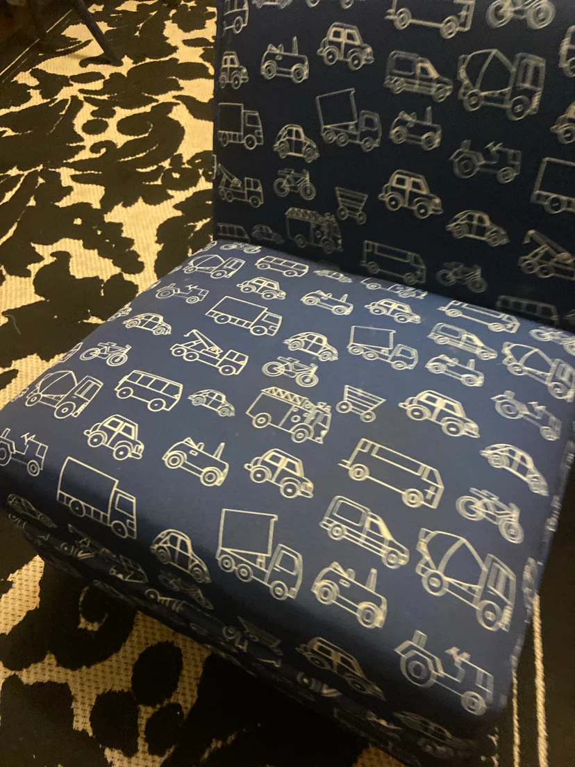 Kids blue chair with vehicle print