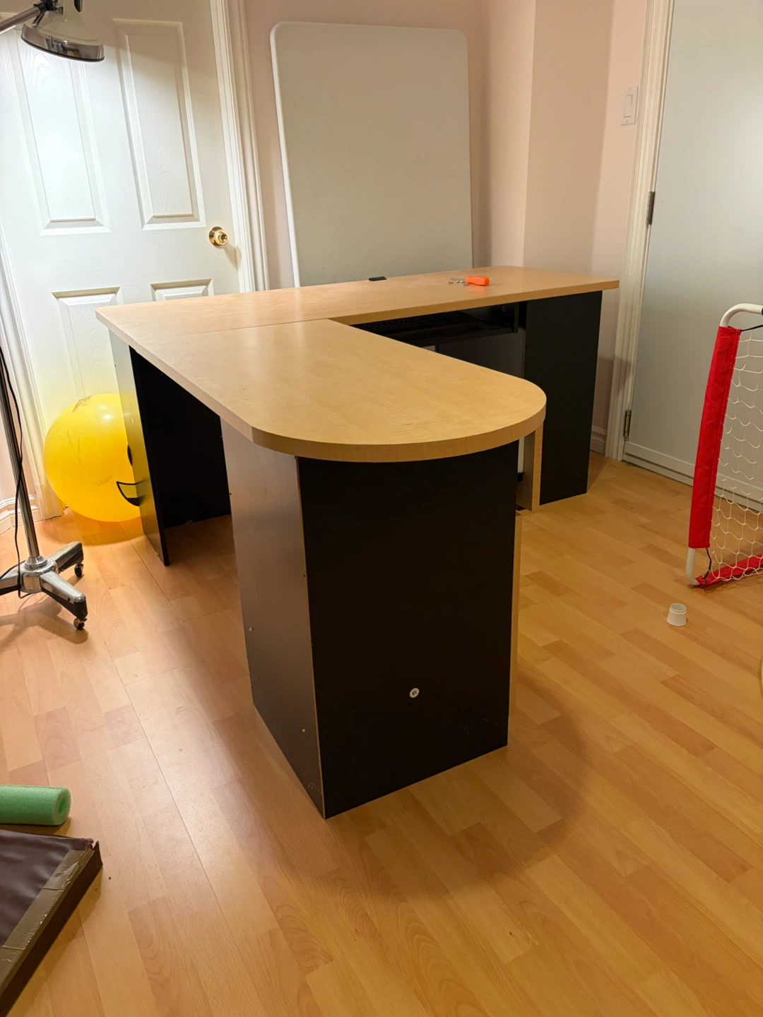 L-shaped corner desk with drawers (ikea)