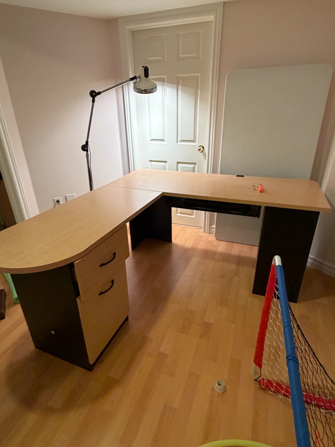 L-shaped corner desk with drawers (ikea) - photo 2