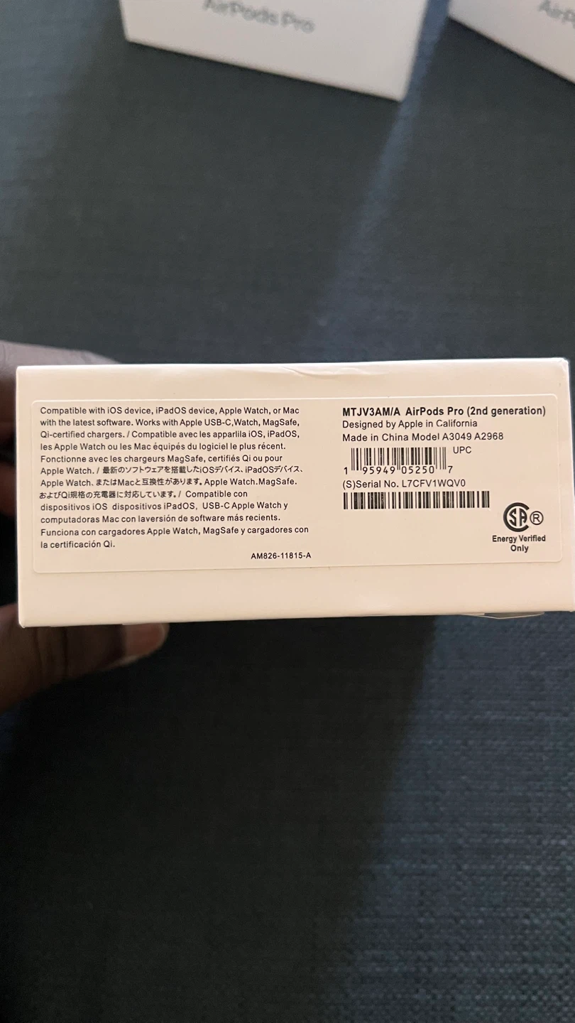 Apple AirPods Pro 2nd Generation - photo 2